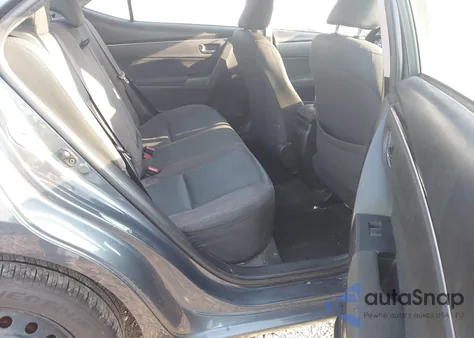 2017 Toyota Corolla Le z USA, uszkodzony, nr VIN 2T1BURHE8HC882831